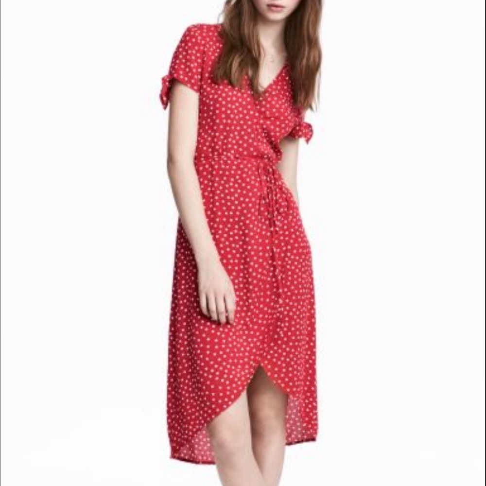 H&M Divided NWT Red Polka Dot Wrap Dress size 6 ( S)